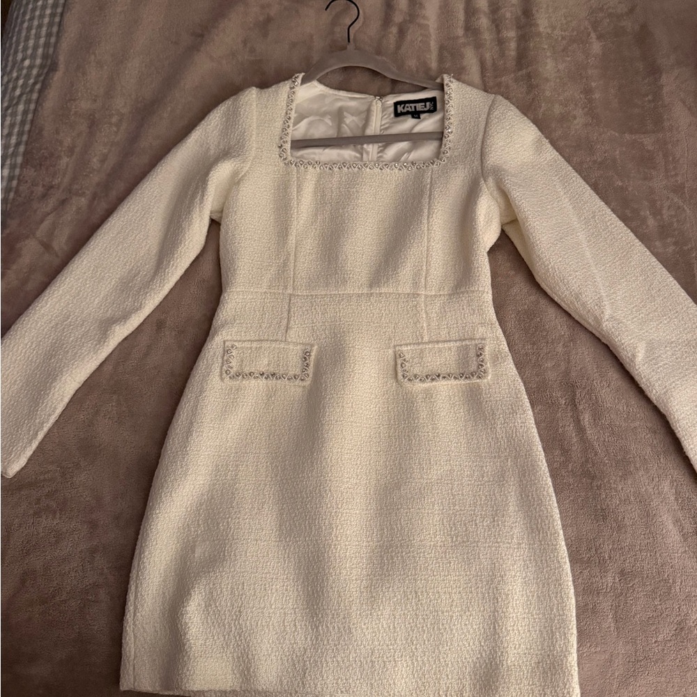 Katie J NYC Cream Tweed Long-Sleeve Square Neck Dress